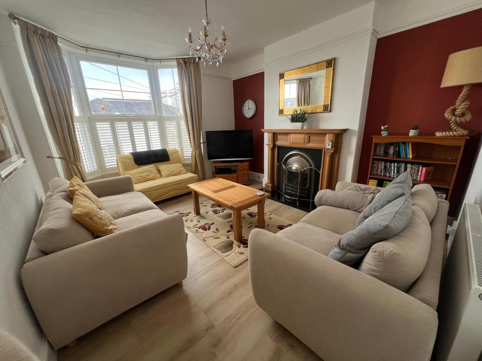 Spacious First Floor Family Flat, Sea View Torquay Exterior photo